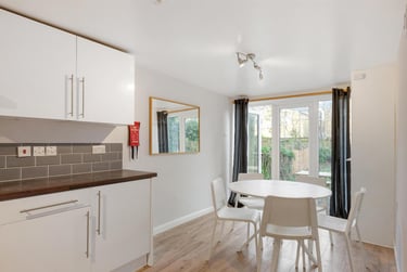 5 bed house, Wrigglesworth Street, New Cross, London, SE145EG - Image 2